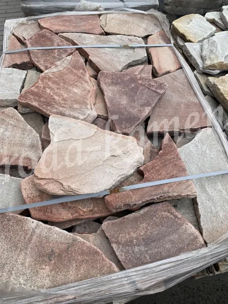 Галтованный плитняк песчаник «бело-малиновый»