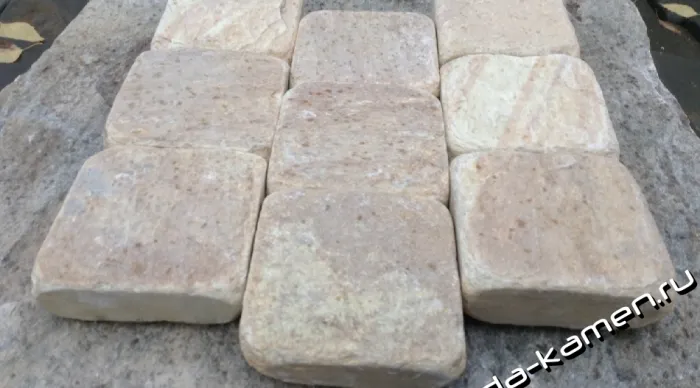 Брусчатка златолит «желтый, золотистый (галтованный)»