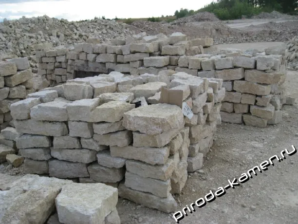 Бут известняк «медовый Псковский (кладочный)»