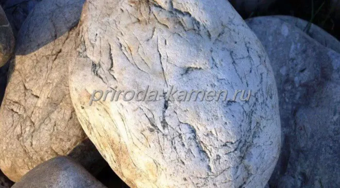 Булыжник кварцит «белый»